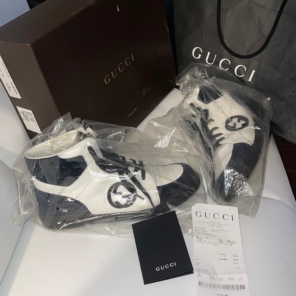 Nice Gucci leather boots 🥾 white leather black trimmings blue suede tips - Picture 1 of 4